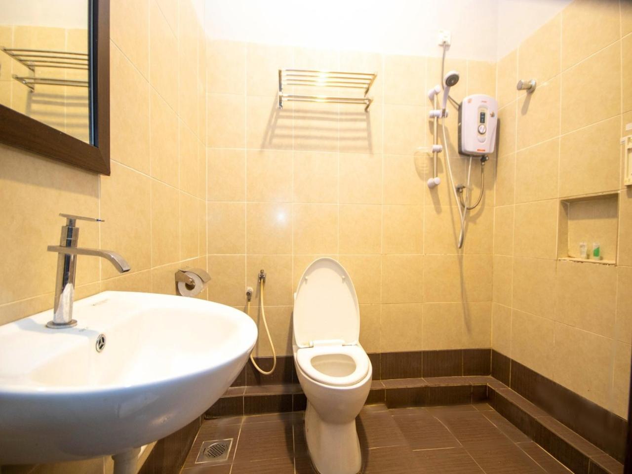 Jq Bl Hotel, 이포 외부 사진